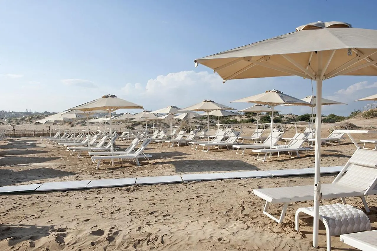 Modica Beach Resort 마리나 디 모디카